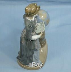 LLADRO LARGE PORCELAIN BOXED LADY FIGURINE SCHOOL MARM No 5209 RETIRED 1990