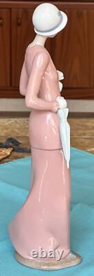 LLADRO NAO Autumn Stroll Gorgeous Tall Figurine 12H, Retired! , SPAIN
