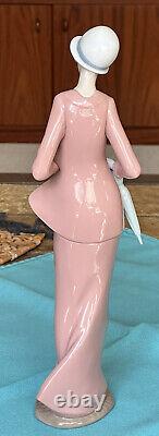 LLADRO NAO Autumn Stroll Gorgeous Tall Figurine 12H, Retired! , SPAIN