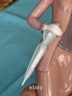 LLADRO NAO Autumn Stroll Gorgeous Tall Figurine 12H, Retired! , SPAIN