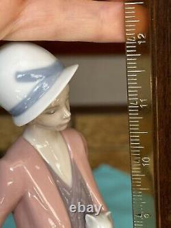 LLADRO NAO Autumn Stroll Gorgeous Tall Figurine 12H, Retired! , SPAIN