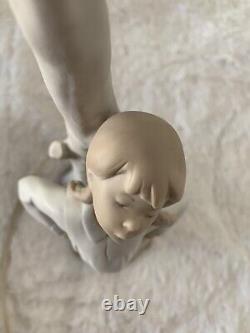 LLADRO NAO FIGURINE LAMP GIRL With HANDS ON HIPS SERIES 73G/M 1986 MATTE/BISQUE