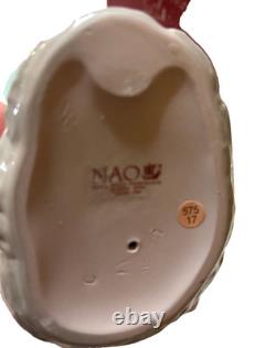 LLADRO NAO Figurine IT'S A PICNICGirl Doll Basket #1902 New In Box