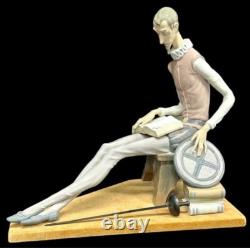 LLADRO NAO Large Don Quixote Figurine RARE HARD TO FIND 18 3/4x15 WithPlatform