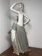 LLADRO NAO Spain Vtg. Porcelain Figure Woman And Girl Looking Into The Distance