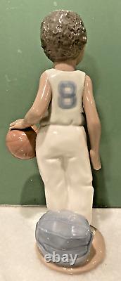 LLADRO NAO USA Basketball Player Figurine