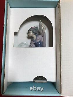 LLADRO No 4991 (Madame Butterfly Geisha) Yer 1978 With Original Box Pristine