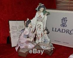 LLADRO' ORIENTAL MUSIC' Lim. Ed. No. 1120. Certificate and Fitted Box 01491