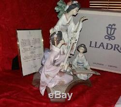 LLADRO' ORIENTAL MUSIC' Lim. Ed. No. 1120. Certificate and Fitted Box 01491