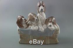 LLADRO PUPPIES Dogs In Basket model # 01011121, Juan Huerta, Large Figurine