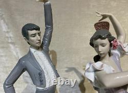 LLADRO Porcelain A PASSIONATE FLAMENCO DANCERS 6387