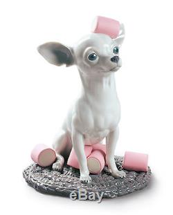 LLADRO Porcelain CHIHUAHUA WITH MARSHMALLOWS 01009191 Size 24x20 cm