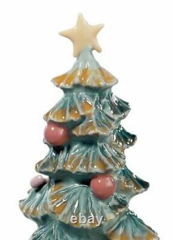 LLADRO Porcelain CHRISTMAS TREE (01006261)