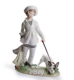 LLADRO Porcelain GIRL WITH FRENCH BULLDOG (01008522)