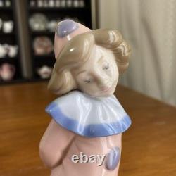 LLADRO nao girl figurine figurine display