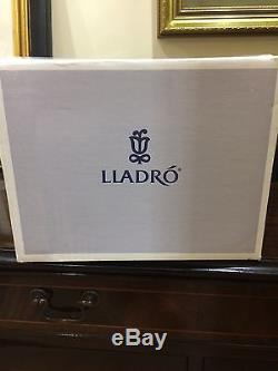 Ladro beautiful figure, with box