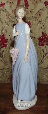 Large 13 Nao Lladro Figure Stormy Weather 742G By Jose Puche C1982 Girl Parasol