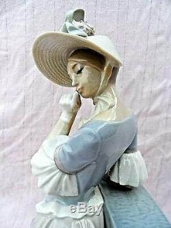 Large Boxed Retired Lladro Figurine 4850 Aesthetic Pose 15 Tall Perfect Conditi
