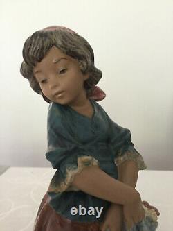 Large LLADRO Figure 31cm Porcelain Woman with Rose Cloth Vintage Size Daisa 1978