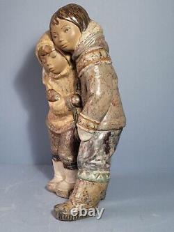 Large Lladro Eskimo boy and girl porcelain figure group