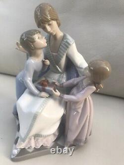 Large Lladro Figurine A Gift Of Love 5596 9.5