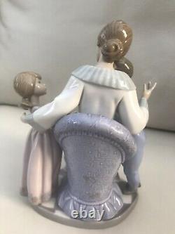 Large Lladro Figurine A Gift Of Love 5596 9.5