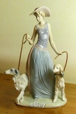 Large Lladro Figurine Elegant Promenade Woman With Dogs On Leash 5802