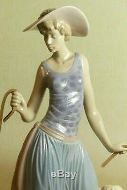 Large Lladro Figurine Elegant Promenade Woman With Dogs On Leash 5802