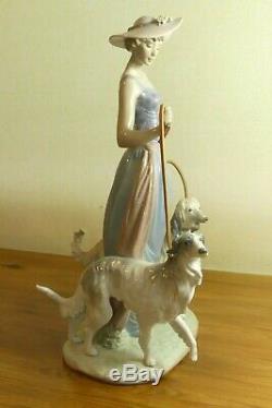 Large Lladro Figurine Elegant Promenade Woman With Dogs On Leash 5802