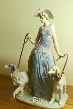 Large Lladro Figurine Elegant Promenade Woman With Dogs On Leash 5802
