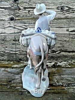 Large Lladro Figurine Typical Peddler #4859 Excellent Condition 10 1/2 Tall