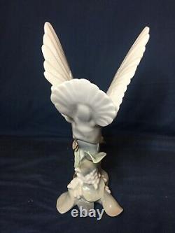 Large Lladro Gloss Bird Figurine Turtle Dove 4550 Mint Condition. Large Figure