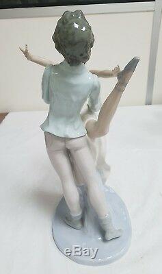Large Lladro Nao 02010400, Dancing On A Cloud (ballet Couple) 12.25 Tall