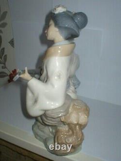 Large Lladro Nao Figure Oriental Melody Figurine Geisha Girl Playing Shamisen