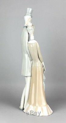 Large Lladro -edwardian Couple- Figure 130 Old Man Top Hat Lady Parasol -boxed