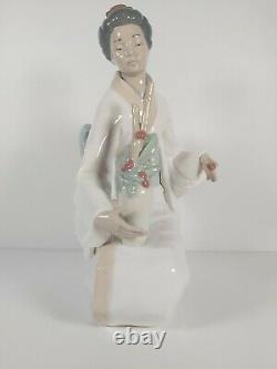 Large Nao By Lladro Geisha Lady Figurine Model. No. 1276, Appr. 35cm Tall
