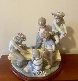Large Nao by LLADRO Figure Boys Playing Cards With Wooden Base