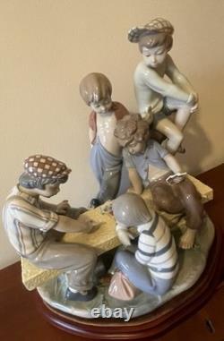 Large Nao by LLADRO Figure Boys Playing Cards With Wooden Base