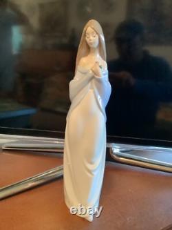 Large Porcelain Figurine Nao Lladro Girl with Flower 34cm