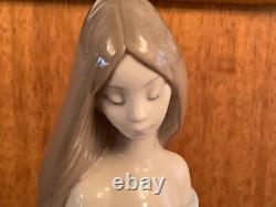Large Porcelain Figurine Nao Lladro Girl with Flower 34cm