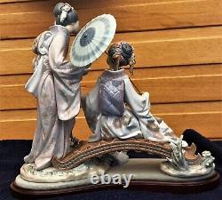 Lladro 1445 Springtime in Japan Two Geisha Girls on Bridge. Crane Under Bridge