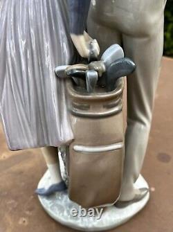 Lladro 1453 Golfing Couple Porcelain Figurine