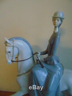 Lladro 4516 Woman On Horse Pristine Large