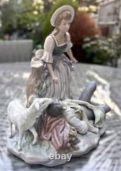 Lladro 4760 Rest in the Country Vintage Porcelain Figurine EXCEPTIONALLY RARE