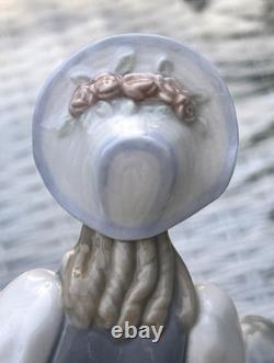 Lladro 4760 Rest in the Country Vintage Porcelain Figurine EXCEPTIONALLY RARE