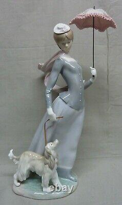 Lladro #4914 Lady With Shawl- Lady Walking Dog With Parasol SUPER RARE