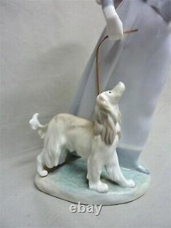 Lladro #4914 Lady With Shawl- Lady Walking Dog With Parasol SUPER RARE