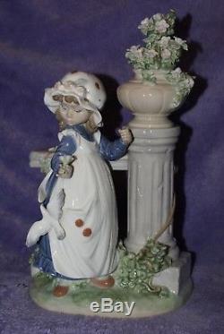 Lladro #5284 Glorious Spring Figurine Girl with Flowers Parasol Retired Bird