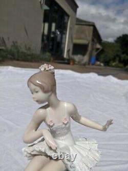 Lladro 5496 Boxed Porcelain Ballerina Figurine Ballet Girl Recital Descanso