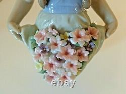 Lladro 6756 Bountiful Blossoms Girl Holding Flowers In Dress